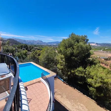 Villa Marian, Very Private Not Overlooked