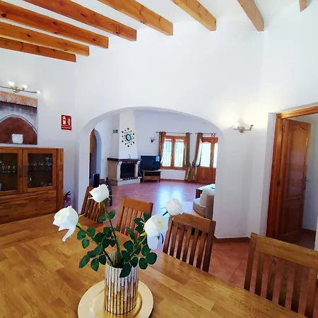Villa Marian, Very Private Not Overlooked *